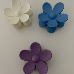 Flower hair claw 3